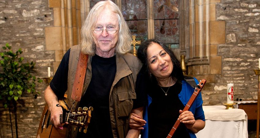Robin & Bina Williamson – Half Moon, Putney 19.7.17